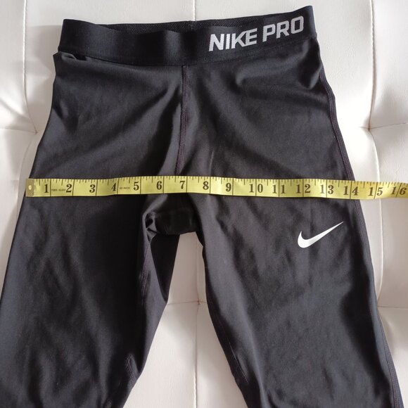 Nike Pro Girls' Dri-FIT 3/4 Length Capri Leggings Black Size L - Picture 3 of 8